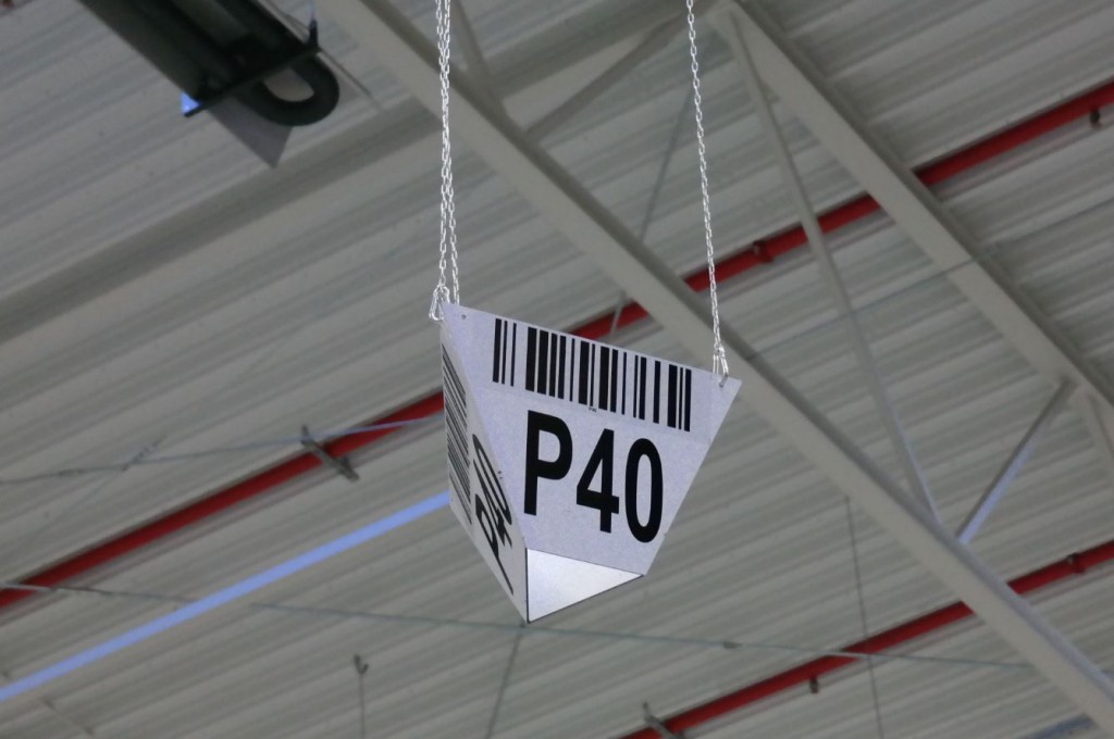 Aufgehängte Whiteboards